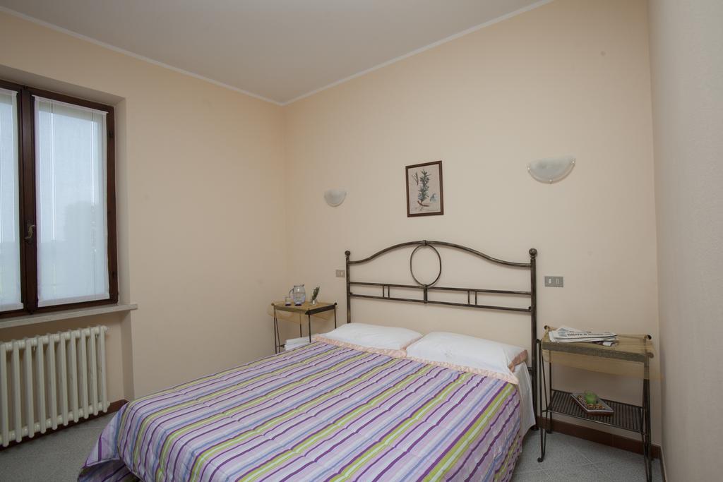 Bed & Breakfast Conca Verde Cavriana Quarto foto